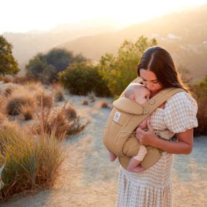 ERGOBABY - OMNI BREEZE CAMEL BROWN