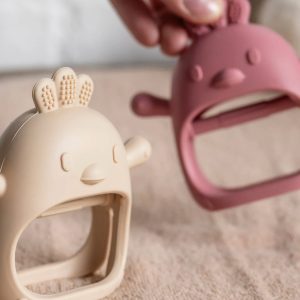 NATTOU - Mordedor em Silicone Luva