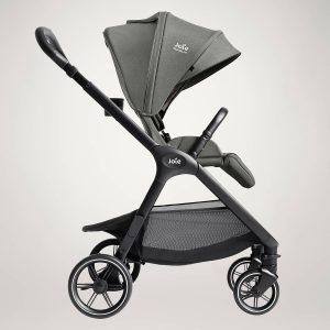 p08-joie-signature-pushchair-valora-evergreen-world-facing-1